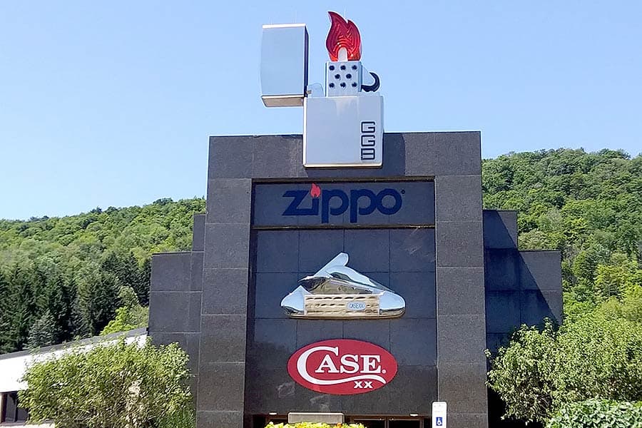 Large lighter on top of Zippo and Case museum building in Bradford, Pennsylvania