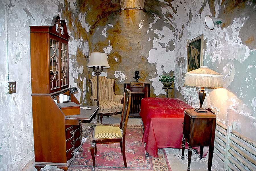 The furniture in Al Capone Cell at Eastern State Penitentiary